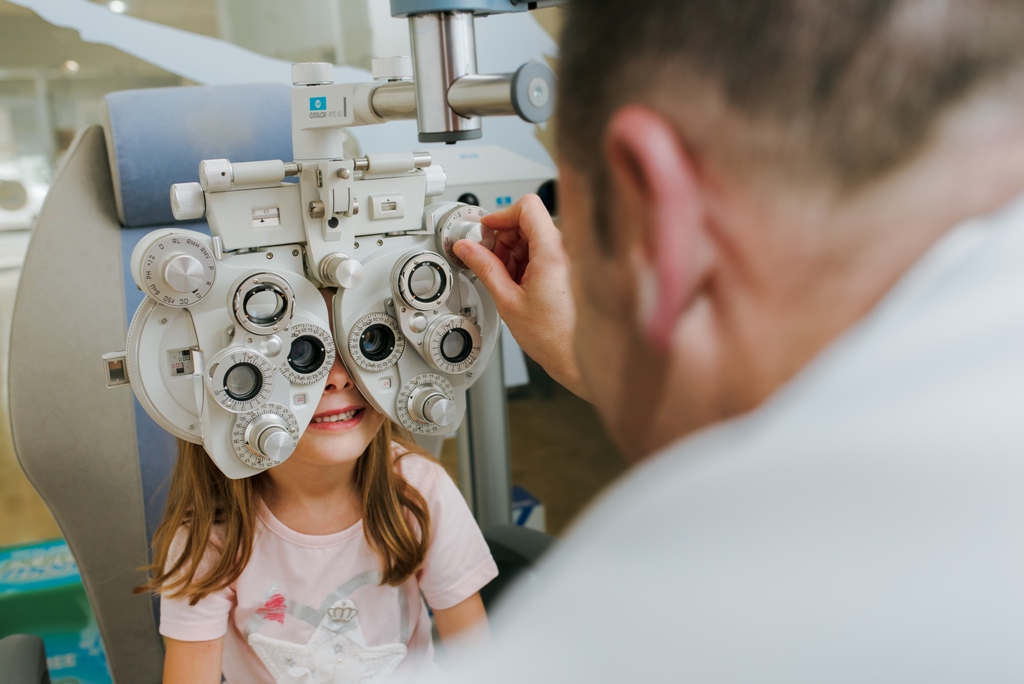 Imagen Adaptación de lentes de contacto